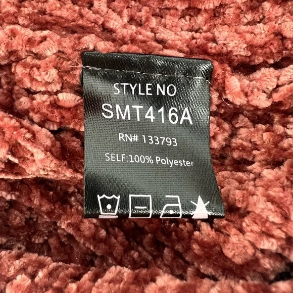 POL Sweater Vest Womens  Faded Burgundy V-Neck Distressed Look Soft Feel NWOT - Picture 16 of 16